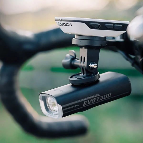 Magicshine EVO 1300 USB Forlygte til Cykel + Fjernbetjening og Garmin Holder