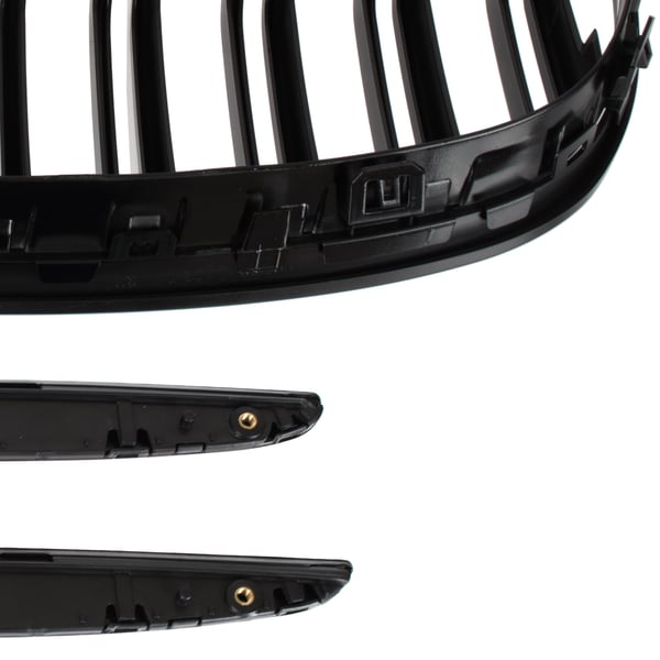 BMW 3 E90 / E91 04-09 SEDAN / KOMBI gitter mellem forlygterne (nyrerne) venstre + højre sæt SORTE GLOSSY DOBBELTE BÅNDRIBBER