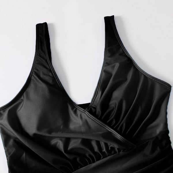 Sexet badedragt med ruching og slankende effekt, plus size. Sexet badedragt med shaping effekt og slankende effekt, plus size XL.