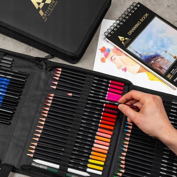 Artistiq professionell skissritning och målgång presentkit 96 i 1