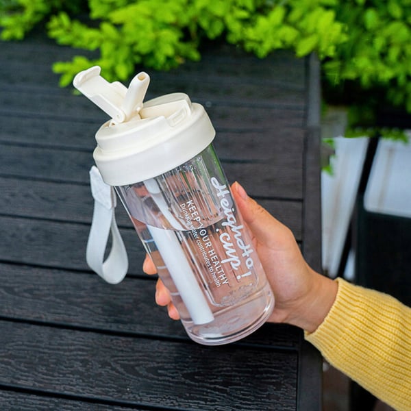 Vesipullo juomapillillä kestävä porrastetulla suodattimella 600 ml