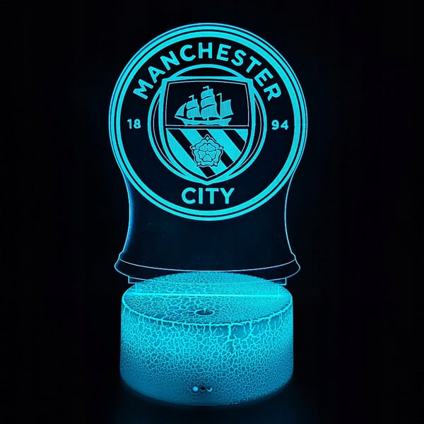 Manchester Citys vapensköld nattlampa för barn 16 LED 3D + fjärrkontroll