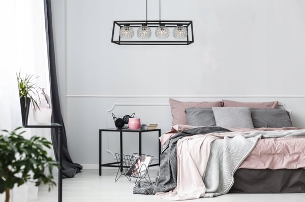 HÆNGELAMPE MED ELEGANT BURKRYSTALKUGLE