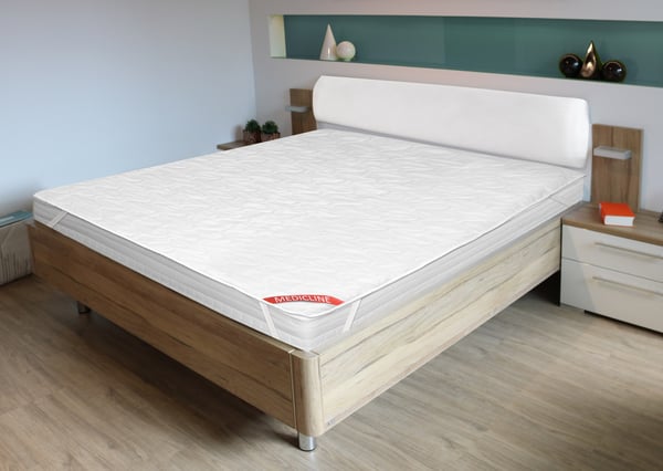 Quiltet madrascovers med tråde 200x220cm hvid