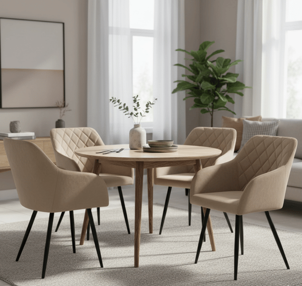 Milton sammetsklädd beige fåtölj