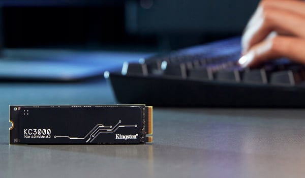 Kingston KC3000 1TB M.2 2280 PCIe Gen 4.0 x4 NVMe SSD (7000/6000 MB/s)