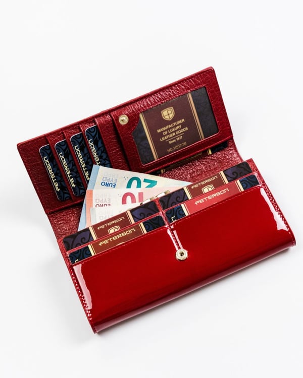 Elegant damplånbok med ormskinnsmönster - Peterson