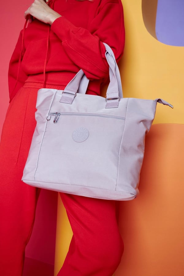 Tilava naisten shopper-laukku nailonia - Peterson