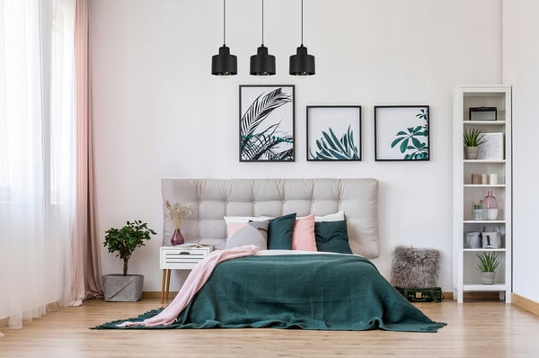 MODERNI KATTOVALAISIN MUSTA LED-VALAISIN