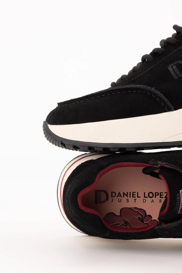 Daniel Lopezin naisten lenkkarit nero SS2D4053 39