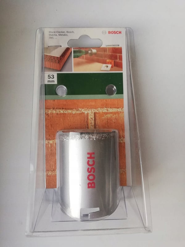Boschin 53 mm:n reikäsaha
