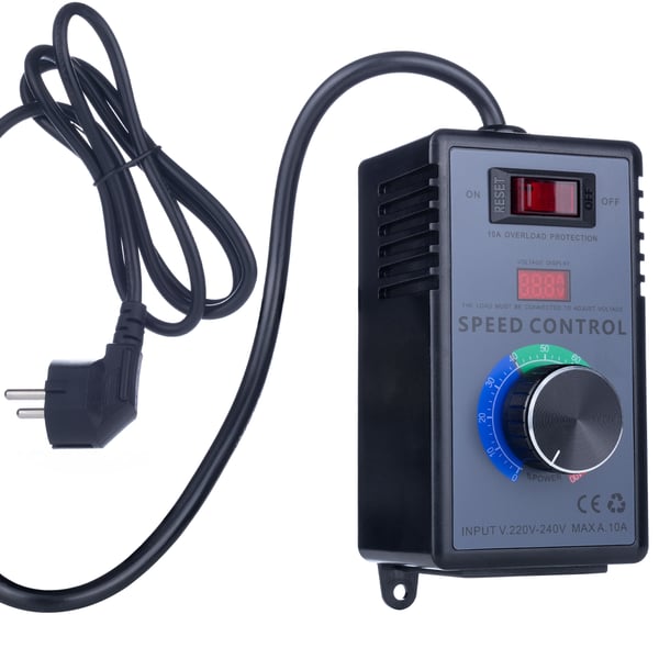 4000W motor-/effekt-/spændingshastighedsregulator i et kabinet med en 230V stikkontakt