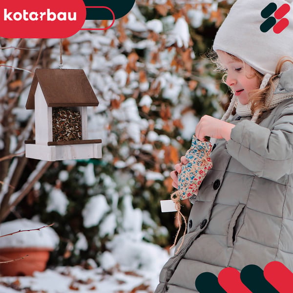 Kotarbau® Riippuva lintujen ruokintalaite parvekkeelle ja puutarhaan, puu, valkoinen, 190 x 130 x 135 mm + ruokinta-aine 0,5 kg