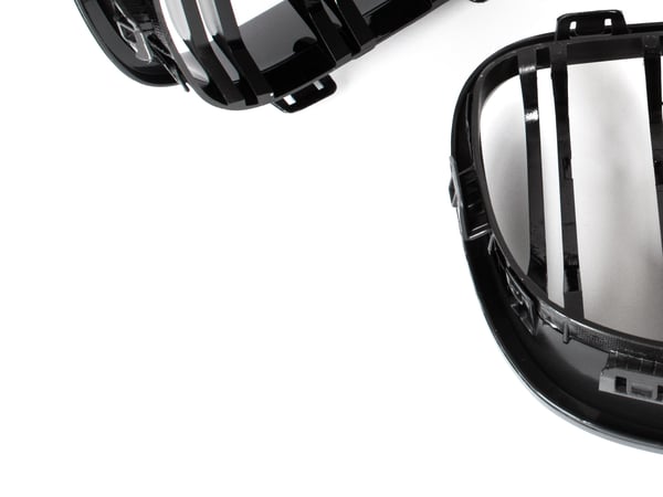 BMW 1 F20 / F21 11-14 3/5D HATCHBACK kølergitre mellem forlygterne (nyrerne) venstre + højre sæt SORT GLOSSY DOBBELT BAR