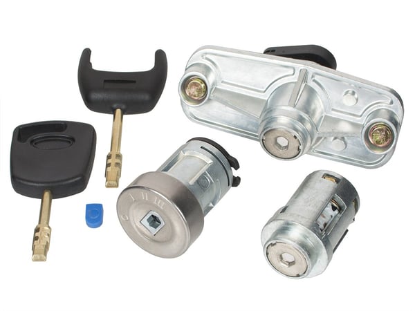 Ford Mondeo Mk3 00-07 sats med låsinsatser till vänster framdörr + bagagelucka + tändningslås 3 st. sats