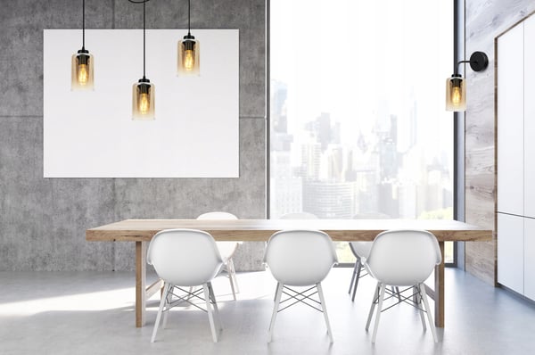 UNIK VÆGLAMPE MED ELEGANT GLASSKÆRM