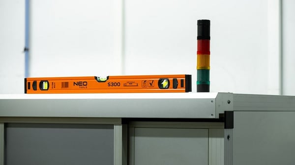 ALUMINIUM VATTENVAS S300 3 NIVEAUER 60 CM - T N71-132