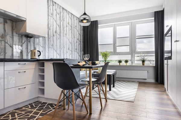 ELEGANT HÆNGELAMPE, GLASLAMPE, KROM LED