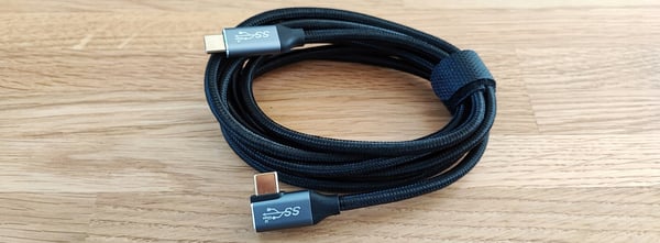 Oikokulmakaapeli USB-C USB-C 3.1 Power Delivery 100W QC 4.0 5A 1M