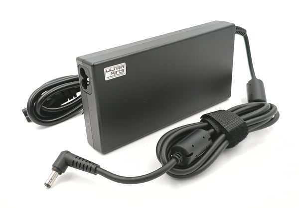 Ultra Parts - Asus MSI virtalähde 150W 19.5V 7.7A 5.5-2.5mm