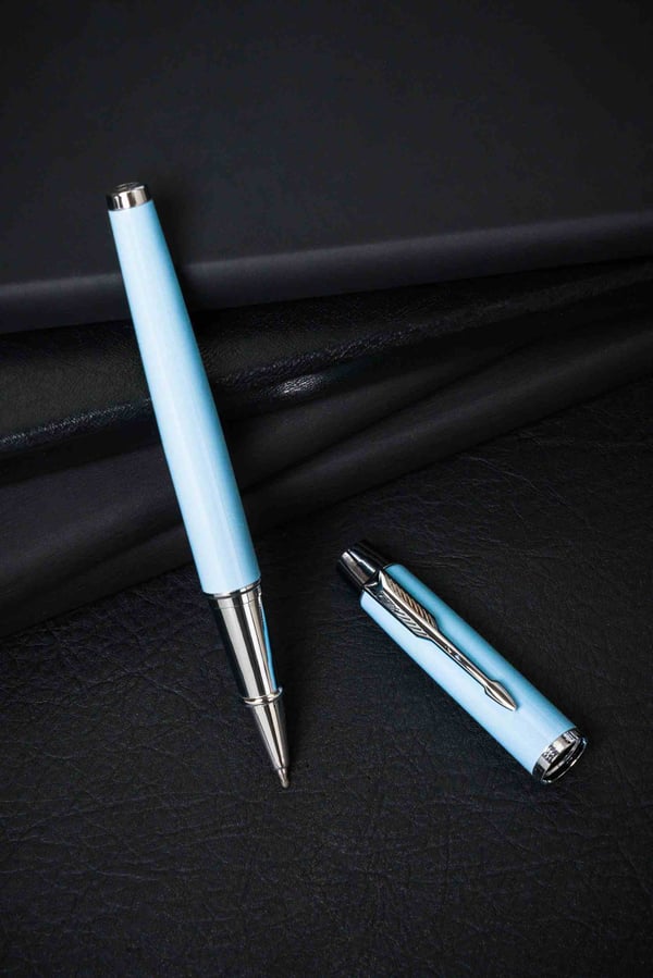 Pen i æske PTN 222-GB-8549 L.Blå-Sølv