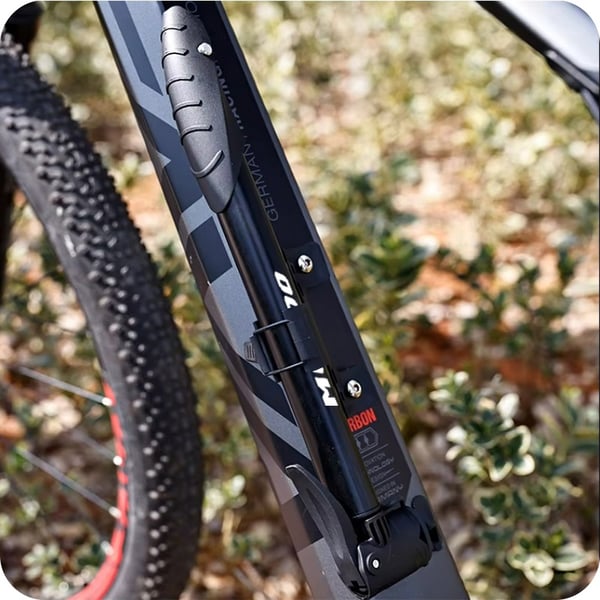Mundo D2821 AV FV cykelpumpe sort