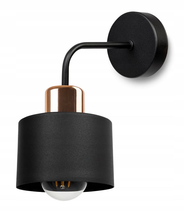 UNIK VÆGLAMPE MED ELEGANT METALSKÆRM