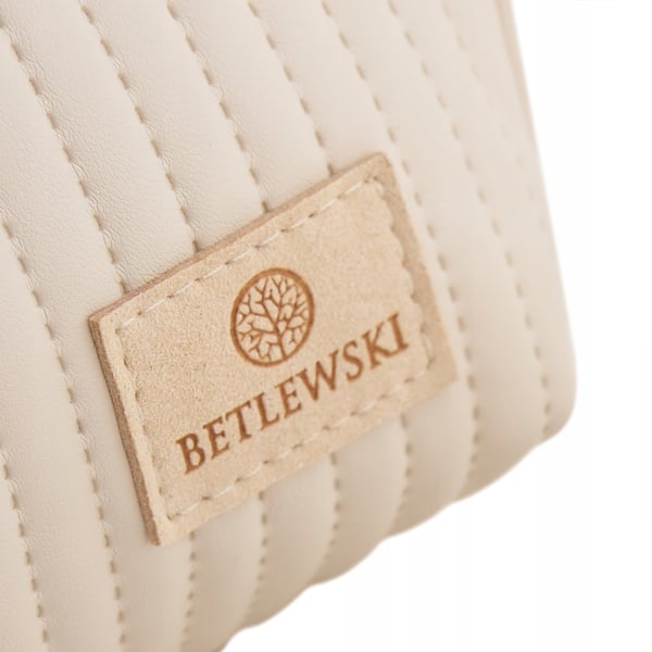 BKP-16 STELLA mini sminkväska beige