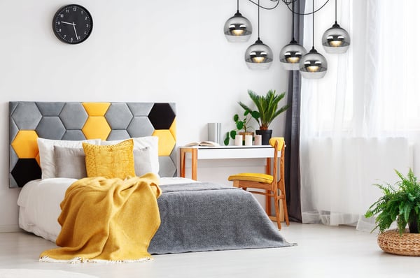 ELEGANTTI KROMINEN LED-HÄMÄHÄKKIROHKAISU
