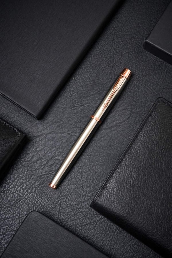 Pen i æske PTN 222-GB-8617 Sølv-R.Guld