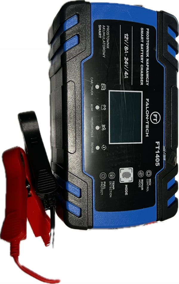 Falon-Tech akkulaturi korjaustoiminnolla 12V-8A / 24V-4A