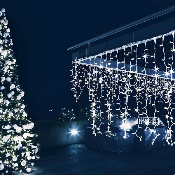 Lange 500 LED istaplys udendørs julelys med blitzeffekt. Udendørs 500 LED istaplys koldhvid + blitz.
