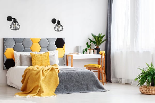 VÆGLAMPE, FIRKANTET LAMPE, METALLAMPE, TRÅD, LED