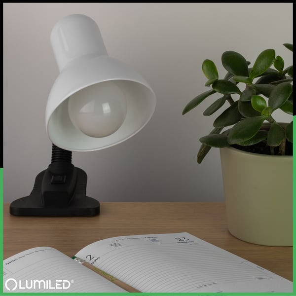 Kirjoituspöydän lamppu säädettävä LIRIA koululamppu yöval E27 klipsi valkoinen LUMILED