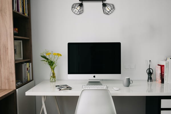 Lofthængende lampe med tråd og LED-loftlampe