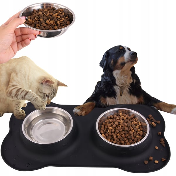 Dubbel skål för hund och katt med halkfri matta