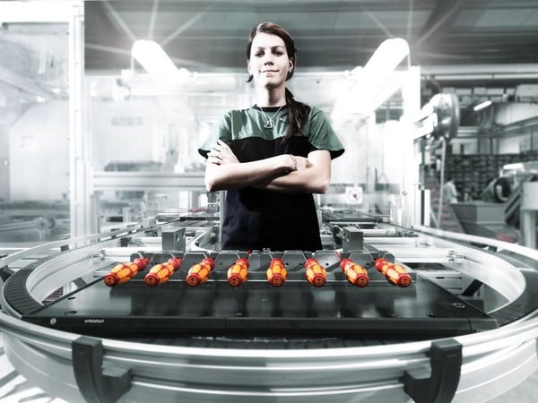 KRAFTFORM 100 SERIES SKRUETRÆKKER SÆT + SPÆNDINGSTESTER + BÆNGER - W05006147001
