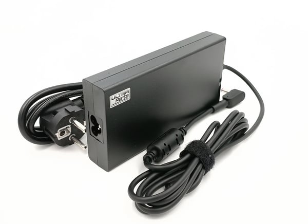 Ultra Parts - ACER 135W 19V 7.1A 5.5x1.7 mm