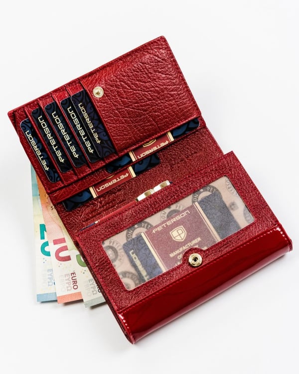 Elegantti naisten lompakko käärmeennahkakuviolla ja RFID-kortilla - Peterson