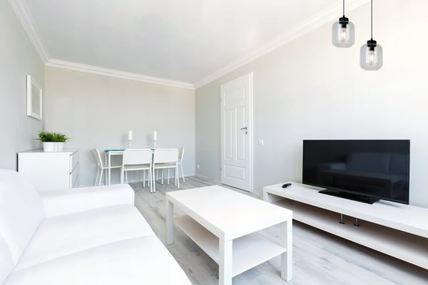 MODERNE ELEGANT HÆNGELAMPE MED GLASSKÆRM