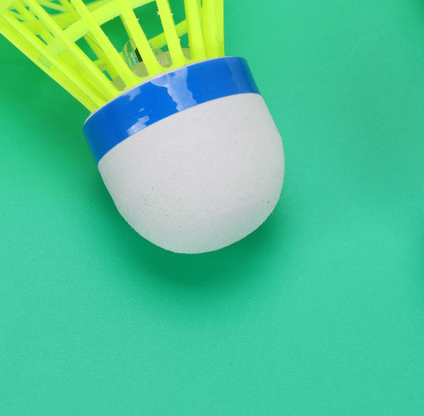 Badminton fjerboldsæt, gul, slidstærk, aerodynamisk, nylon