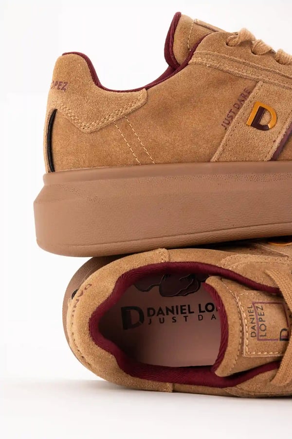 DORA Daniel Lopez SS2D4002 38 dameturnsko