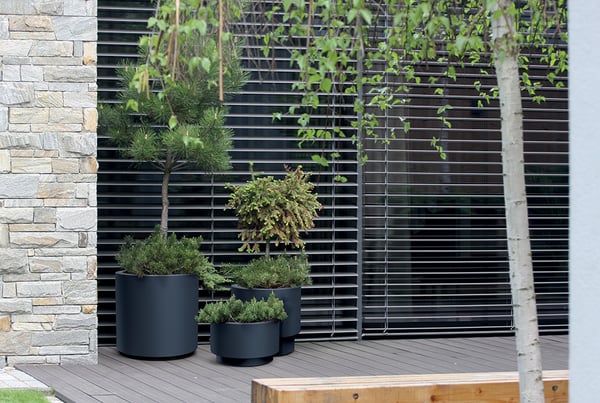 HEOS DLHEN300 rund blomkruka med insats antracit