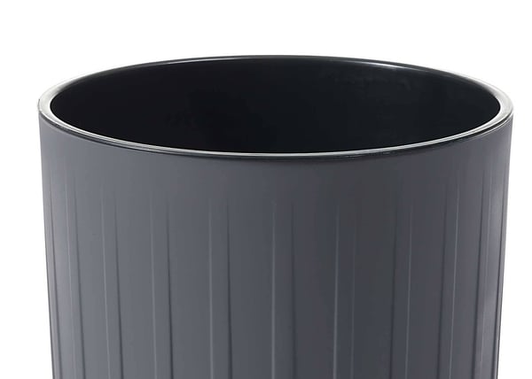 Avskalad tall ECO återvinning blomkruka