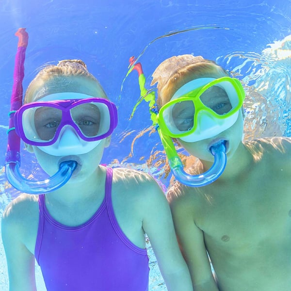 Dykkersæt: Maske med snorkel, svømmebriller + finner