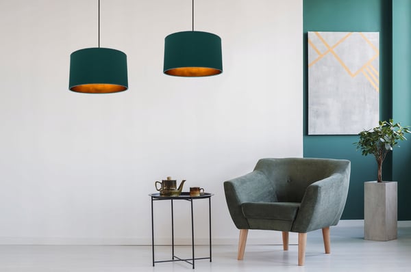 Lofthængende lampe med gylden center LED