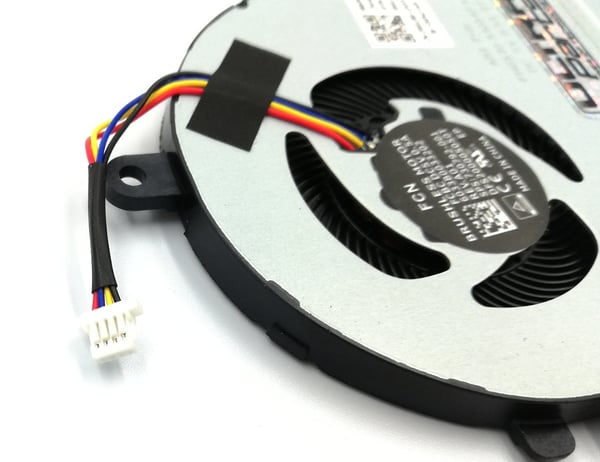 Ultra Parts - Tuuletin 7MCD0 ​​​​DC28000K7F0 Dell Inspiron 15 5570 5575 7MCD0