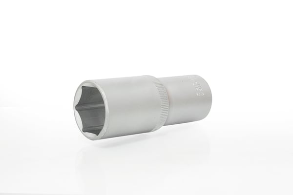 PITKÄ HYLSY 1/2'' 6-KULMA SATIINI 16MM - E-401-1516