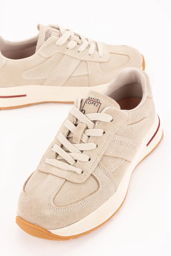 Dalia Daniel Lopez damnsneakers SS2D4045 storlek 37