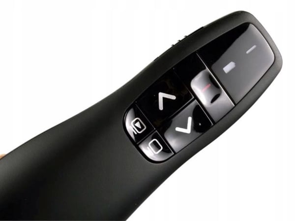 Logitech Wireless Presenter R400 laserpresentationsfjärrkontroll